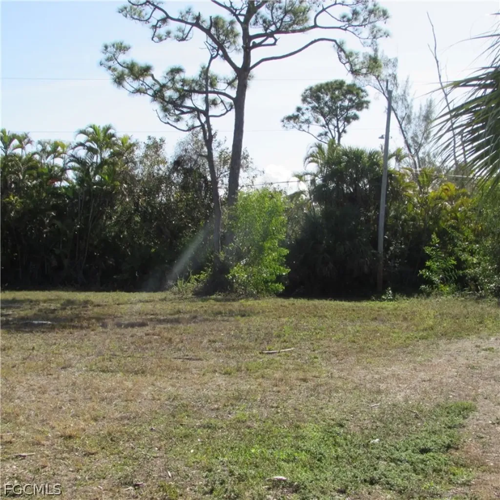 7757 Breakwater Court Bokeelia FL 33922