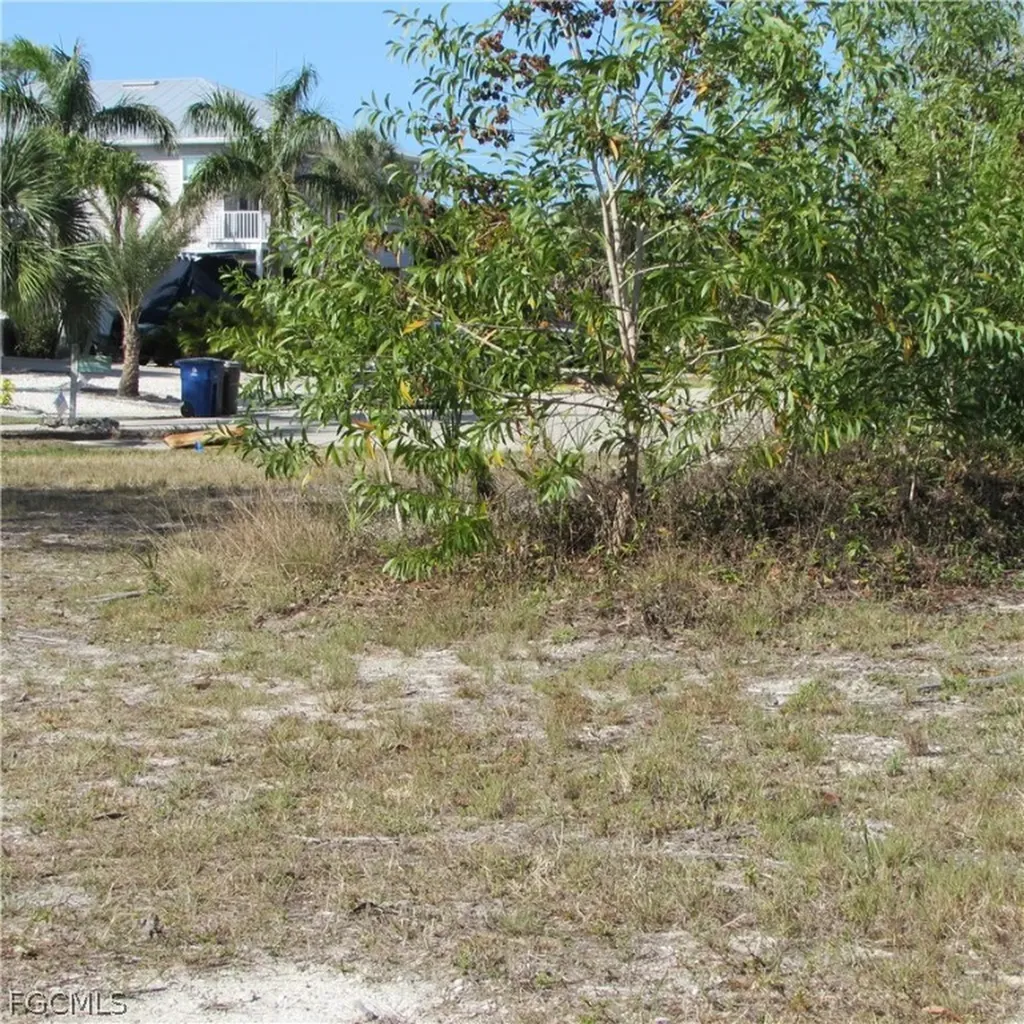 7757 Breakwater Court Bokeelia FL 33922