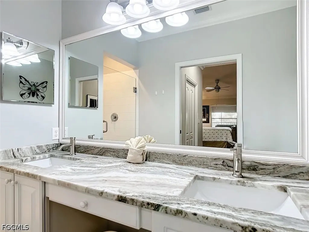 10401 Mcarthur Palm Lane Fort Myers FL 33966