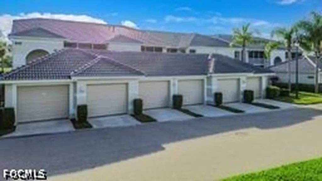 10401 Mcarthur Palm Lane Fort Myers FL 33966