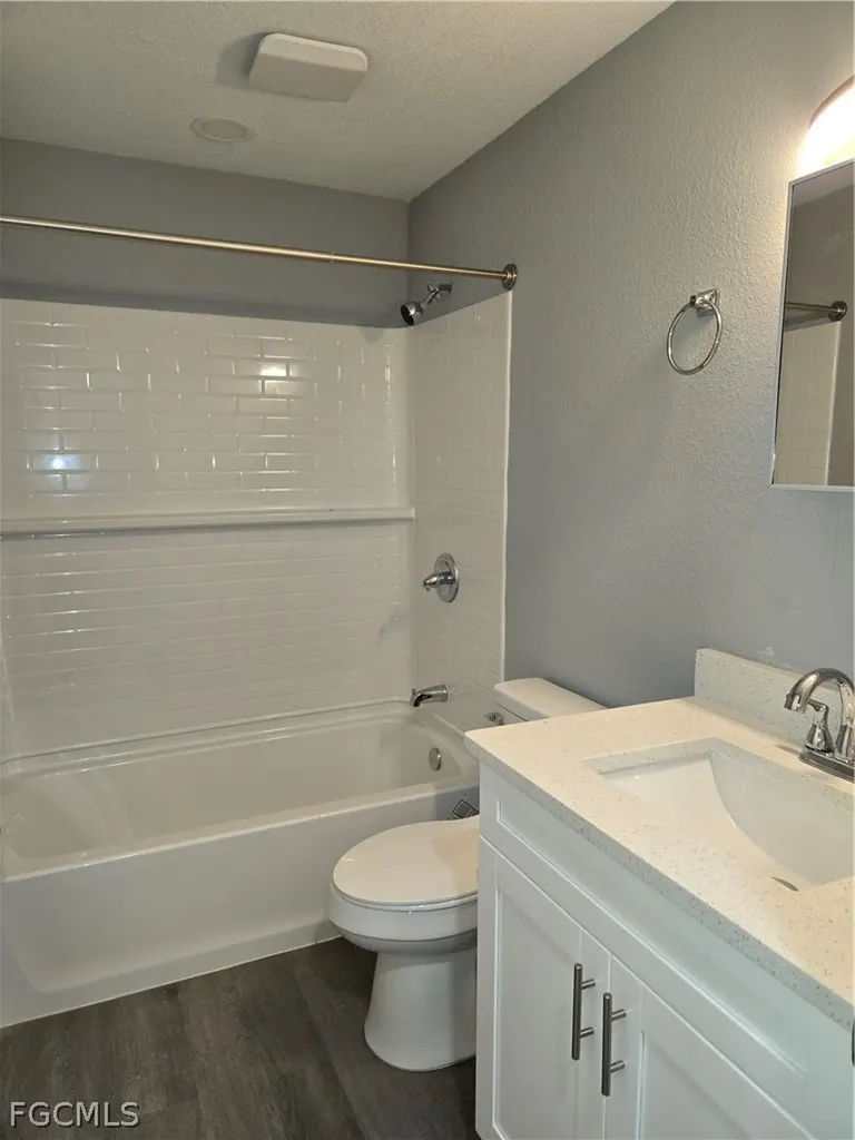11451 Char Ann Drive Fort Myers FL 33908