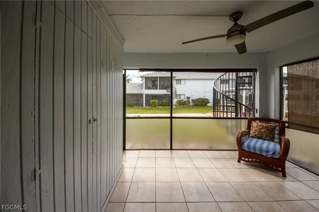 1202 Cape Coral Parkway W Cape Coral FL 33914