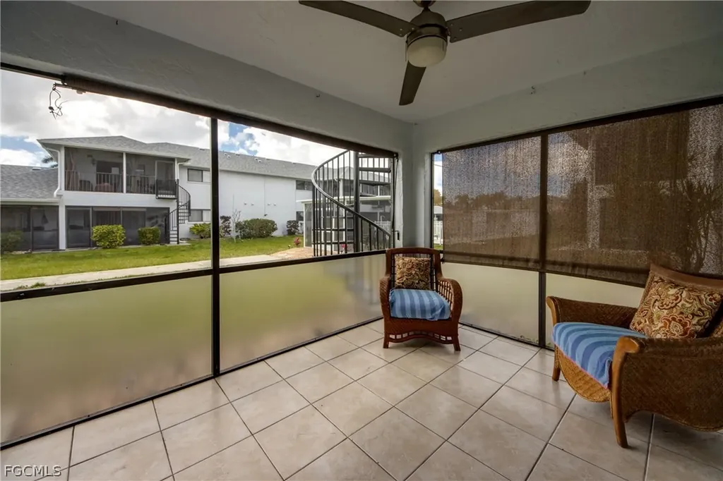 1202 Cape Coral Parkway W Cape Coral FL 33914