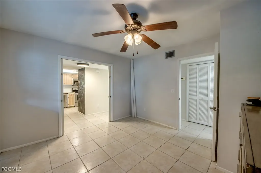 1202 Cape Coral Parkway W Cape Coral FL 33914