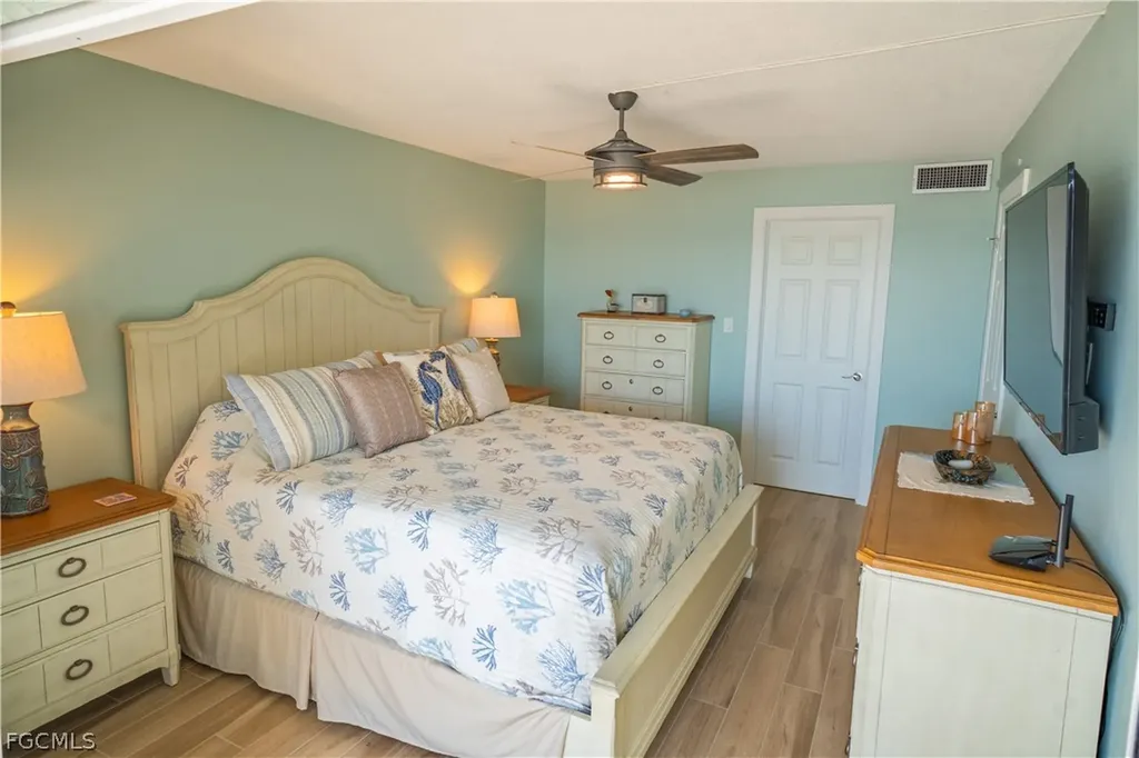 26000 Hickory Boulevard Bonita Springs FL 34134