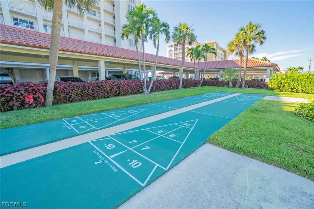 26000 Hickory Boulevard Bonita Springs FL 34134