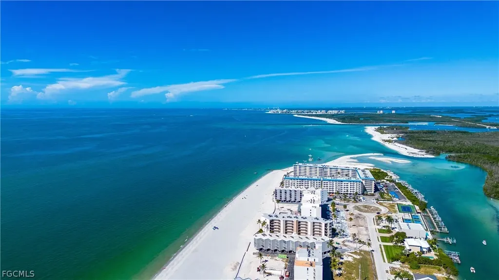 26000 Hickory Boulevard Bonita Springs FL 34134