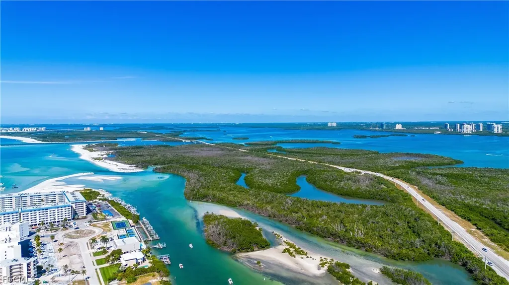 26000 Hickory Boulevard Bonita Springs FL 34134