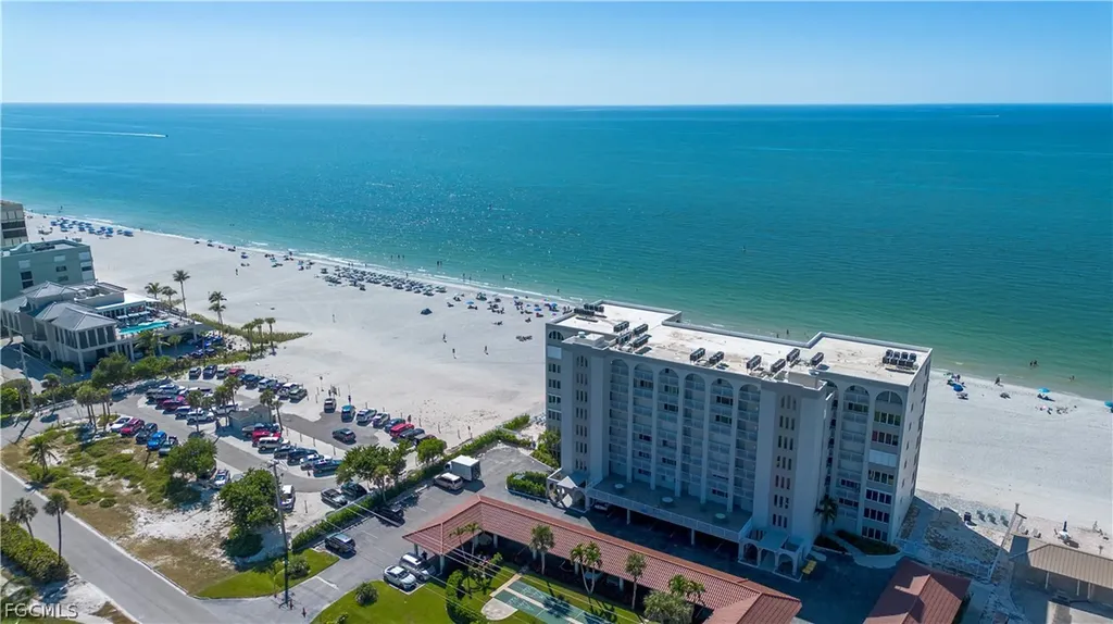 26000 Hickory Boulevard Bonita Springs FL 34134