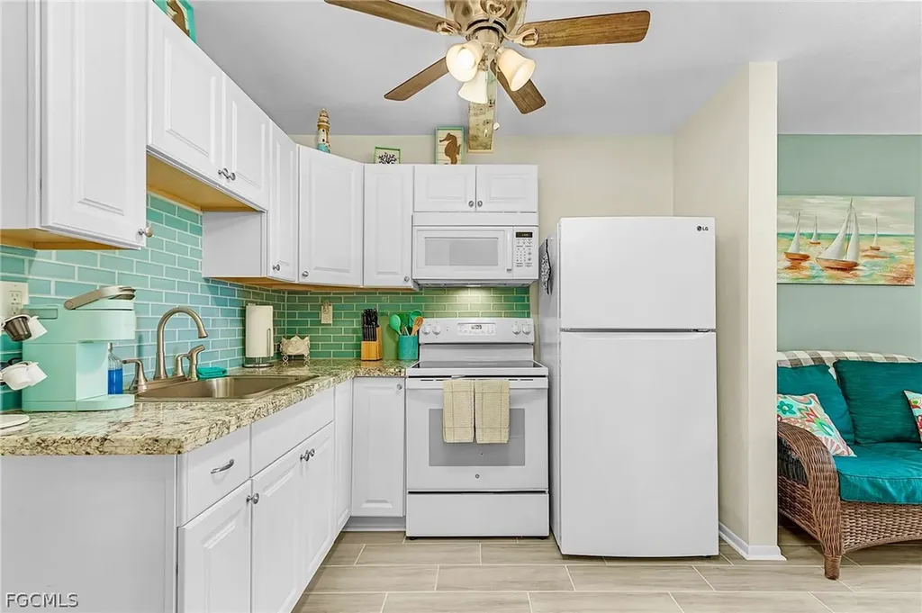 3226 Stringfellow Road St. James City FL 33956
