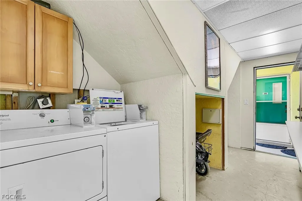3226 Stringfellow Road St. James City FL 33956