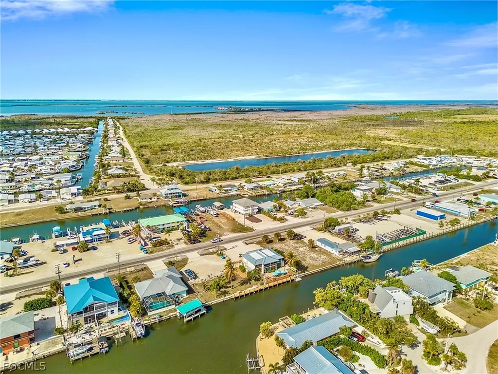3226 Stringfellow Road St. James City FL 33956
