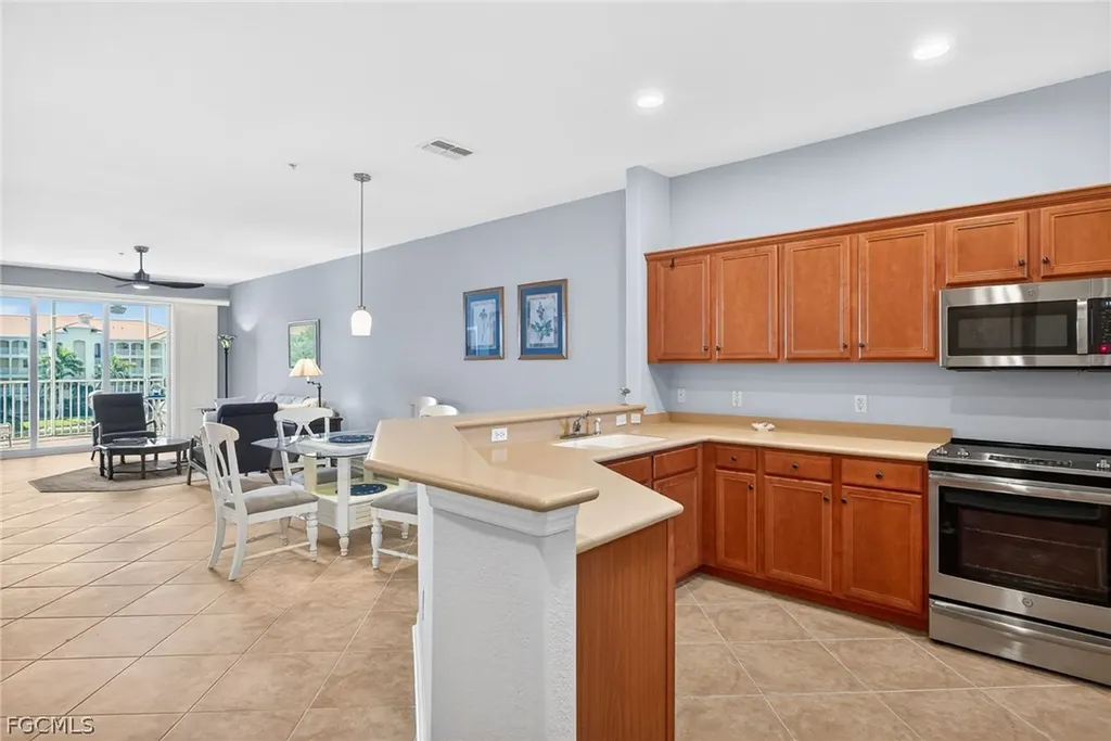 20011 Sanibel View Circle Fort Myers FL 33908