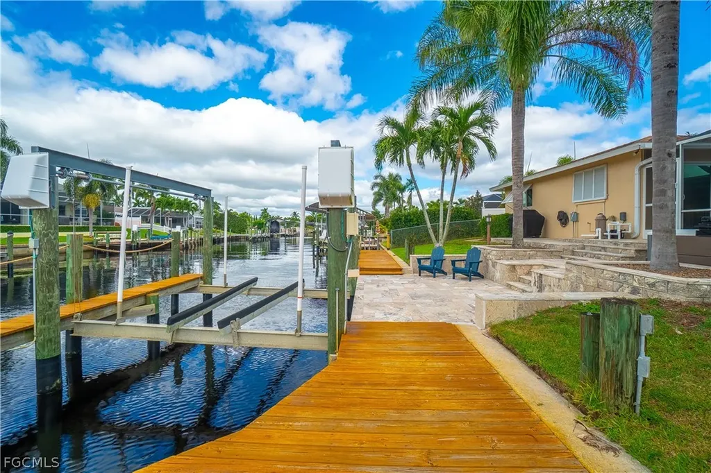 3510 SE 19th Place Cape Coral FL 33904