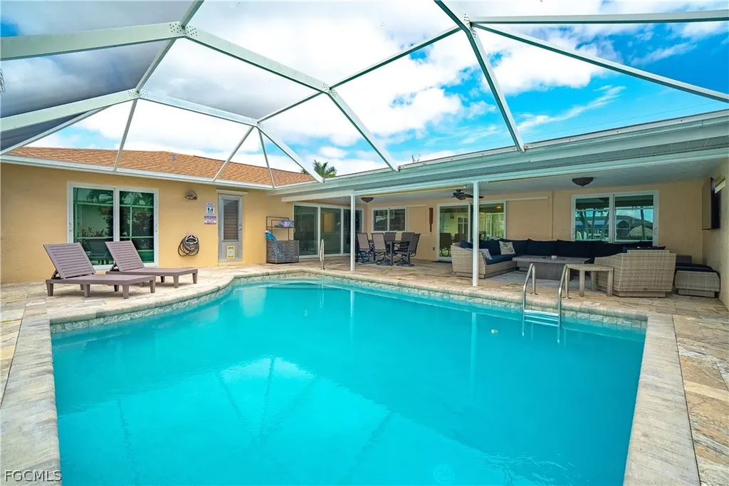 3510 SE 19th Place Cape Coral FL 33904