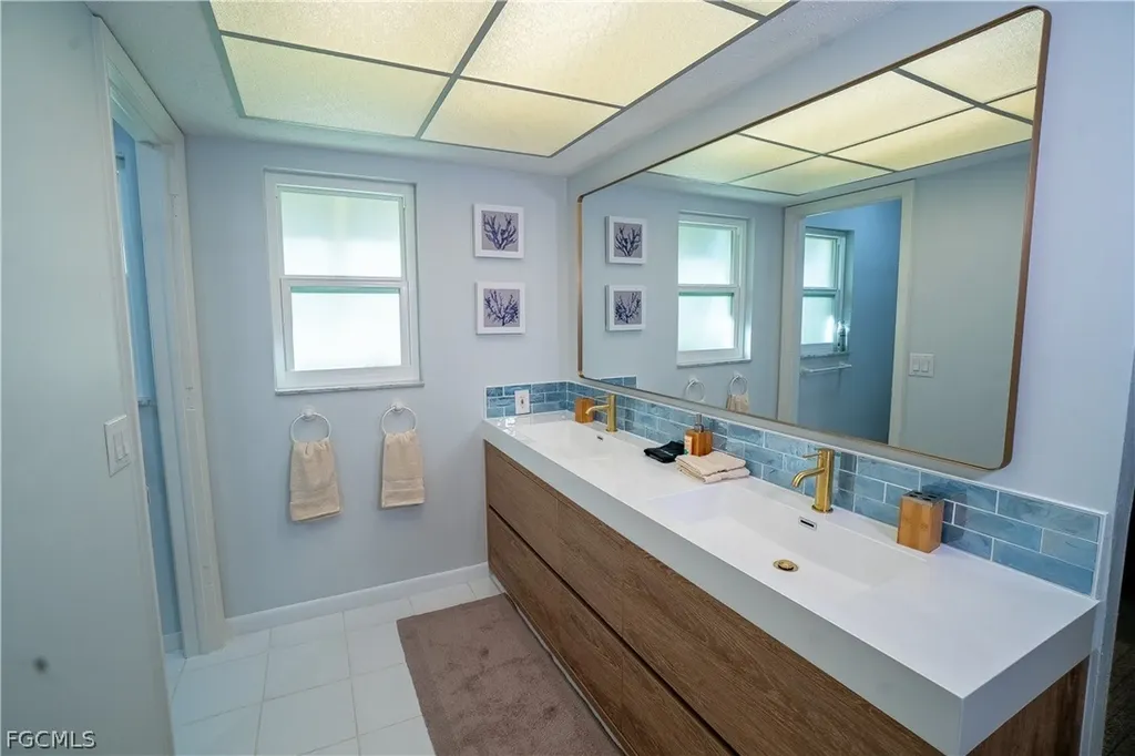 3510 SE 19th Place Cape Coral FL 33904