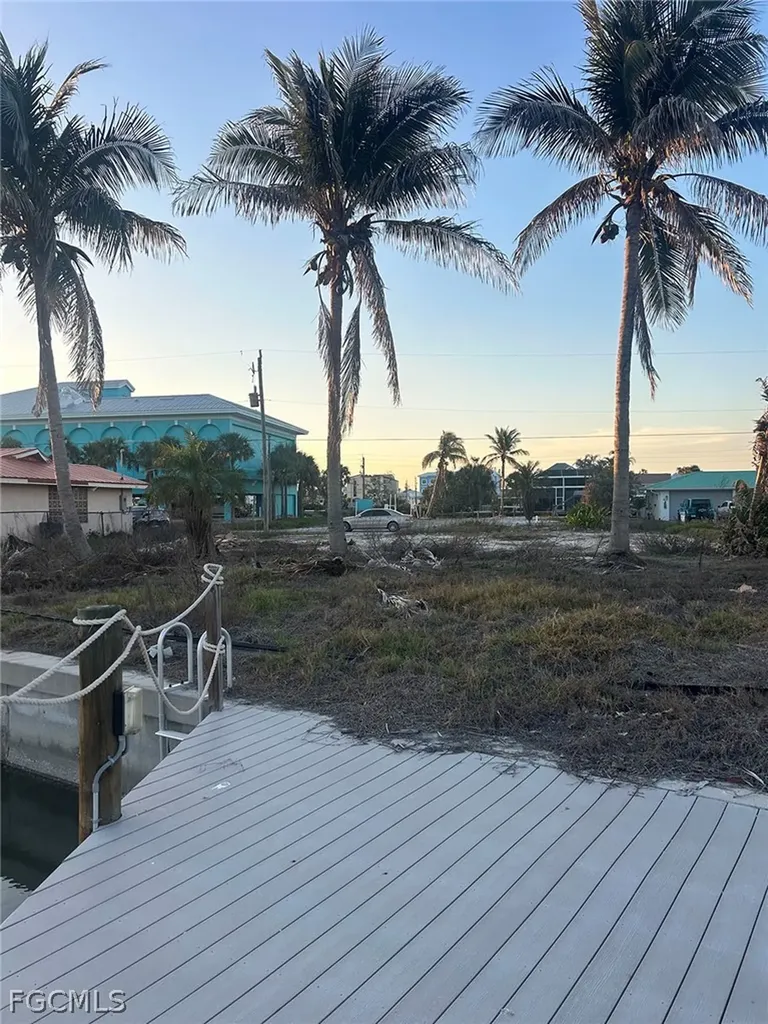 120 Egret Street Fort Myers Beach FL 33931