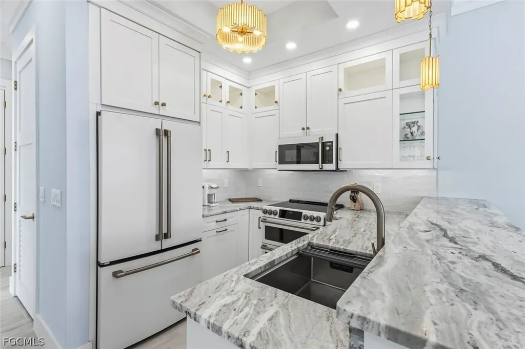 1395 Curlew Avenue Naples FL 34102