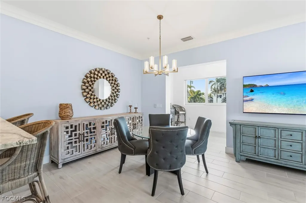 1395 Curlew Avenue Naples FL 34102