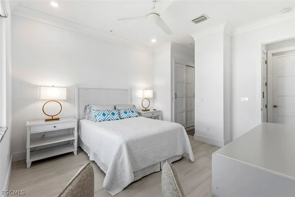 1395 Curlew Avenue Naples FL 34102