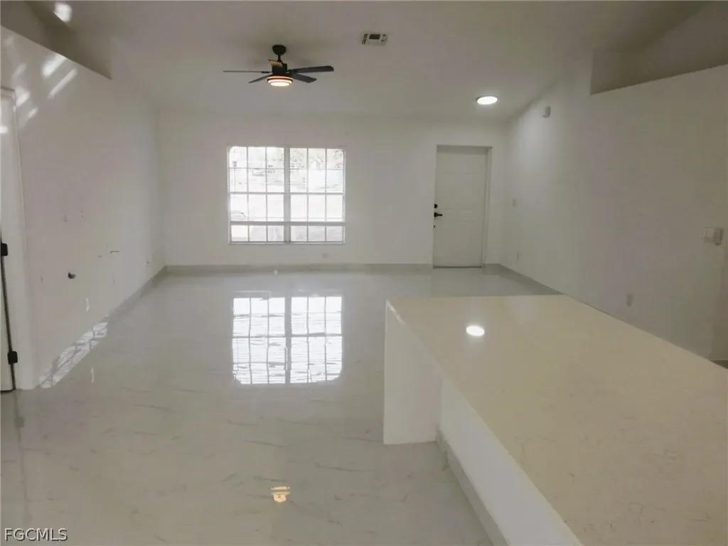 128 SW 34th Place Cape Coral FL 33991