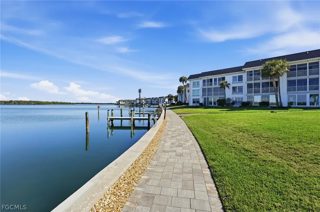 4440 Exeter Drive Longboat Key FL 34228