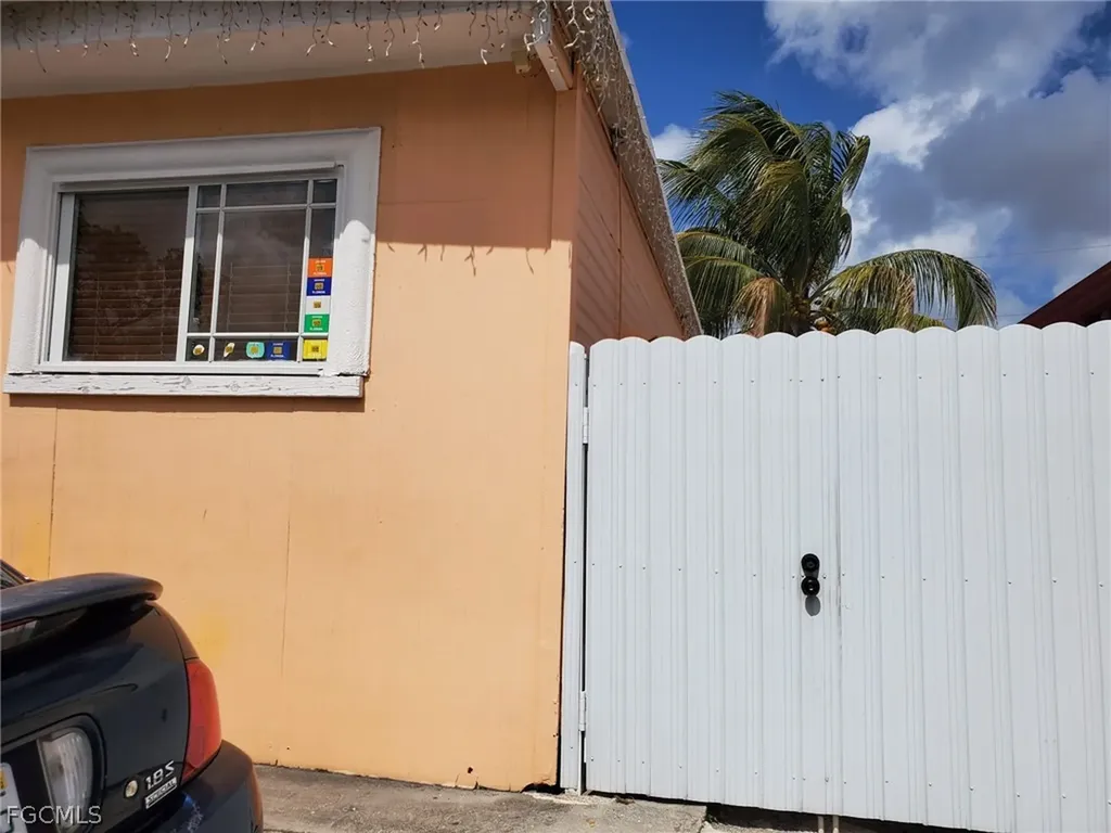 1401 W 29th Street Hialeah FL 33012