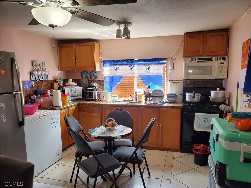 1401 W 29th Street Hialeah FL 33012