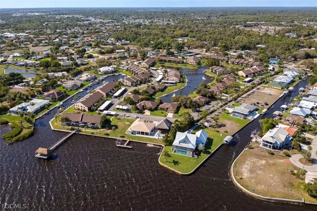 15448 Admiralty Circle North Fort Myers FL 33917