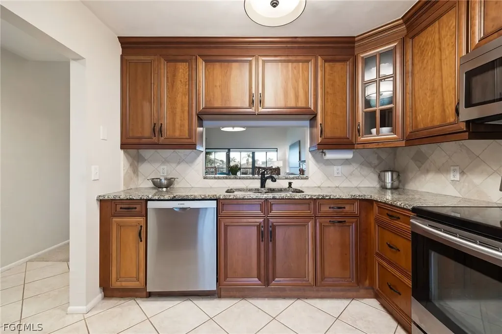 15448 Admiralty Circle North Fort Myers FL 33917