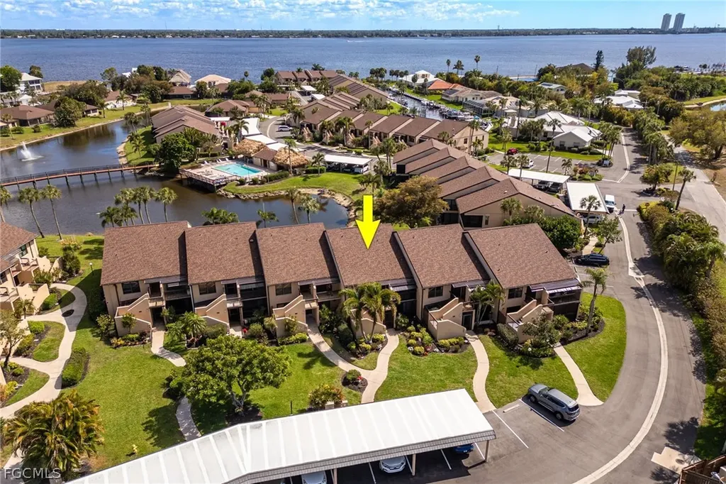 15448 Admiralty Circle North Fort Myers FL 33917