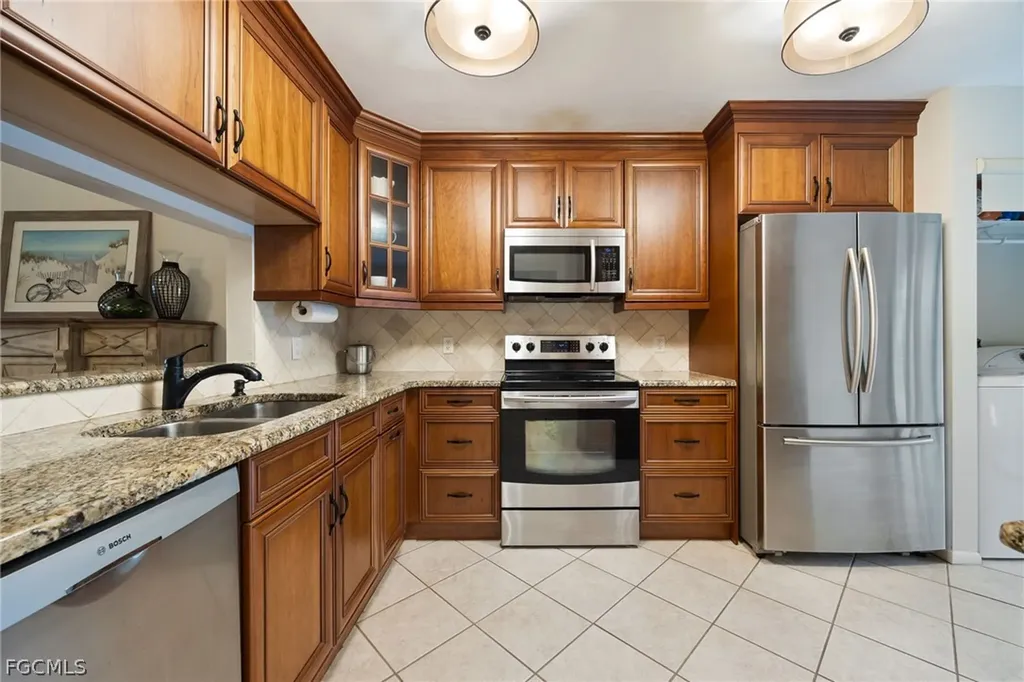 15448 Admiralty Circle North Fort Myers FL 33917