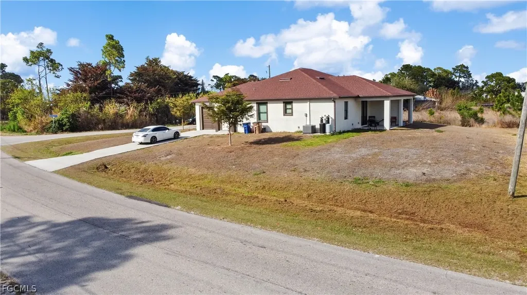 2229 Kendall Avenue S Lehigh Acres FL 33973