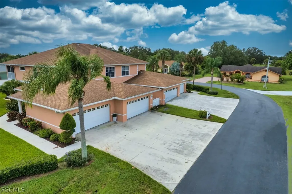 19914 Lake Vista Circle N Lehigh Acres FL 33936