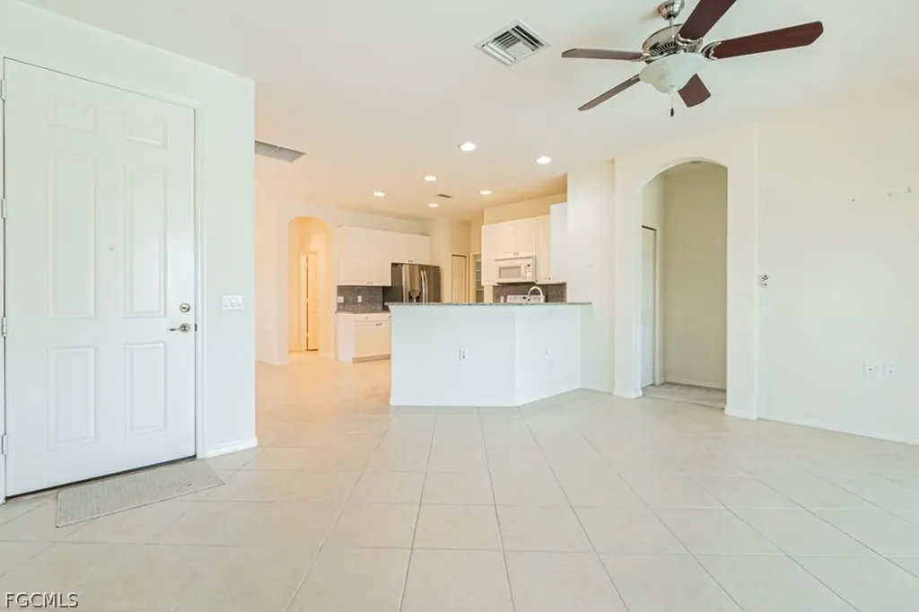 10615 Camarelle Circle Fort Myers FL 33913