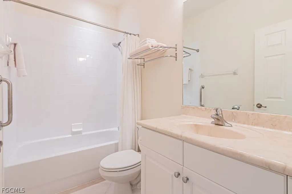 10615 Camarelle Circle Fort Myers FL 33913