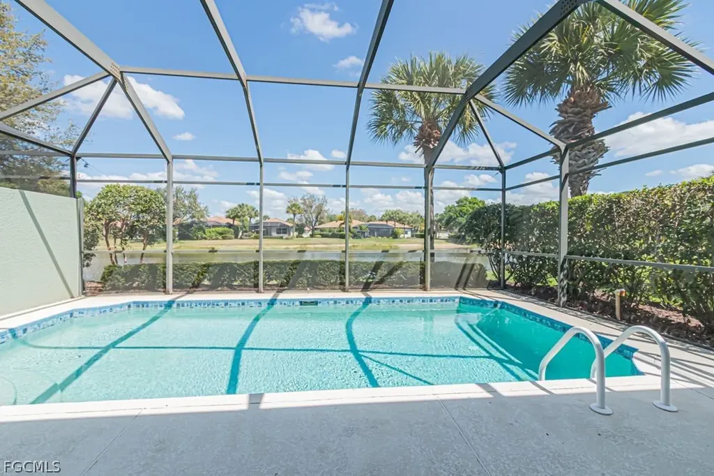 10615 Camarelle Circle Fort Myers FL 33913
