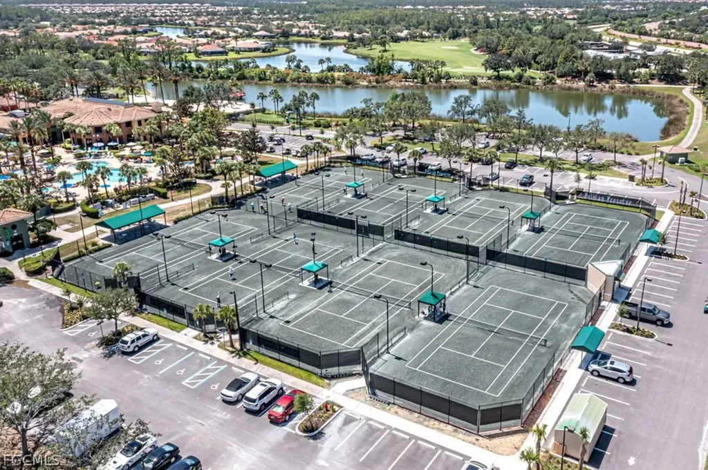 10615 Camarelle Circle Fort Myers FL 33913