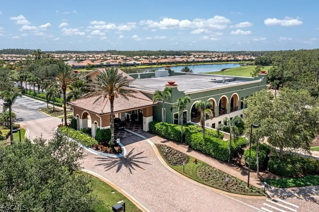 10615 Camarelle Circle Fort Myers FL 33913