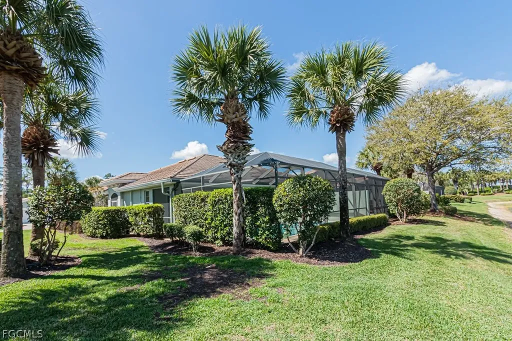 10615 Camarelle Circle Fort Myers FL 33913