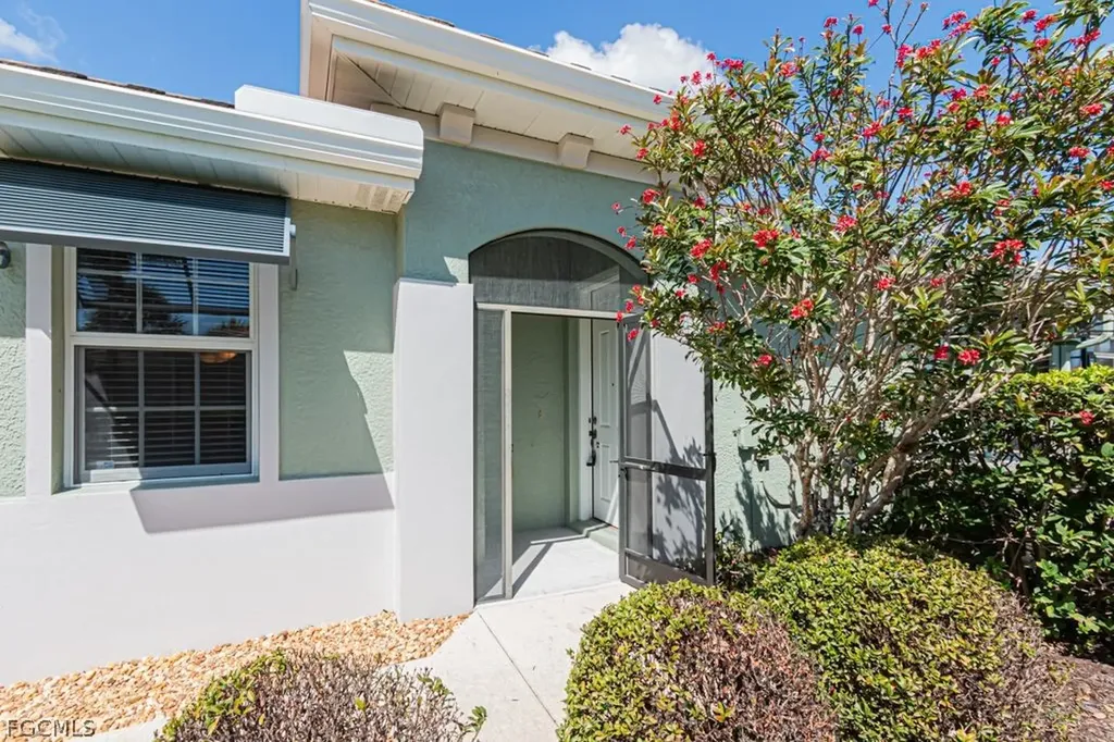 10615 Camarelle Circle Fort Myers FL 33913