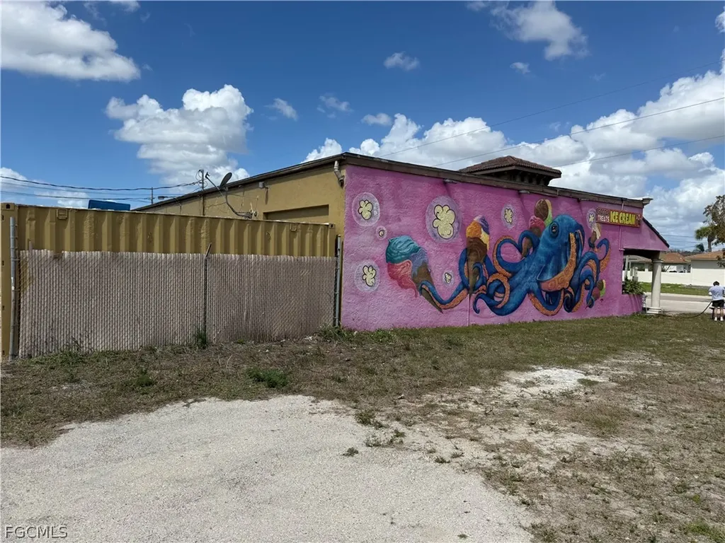434 SE 47th Terrace Cape Coral FL 33904
