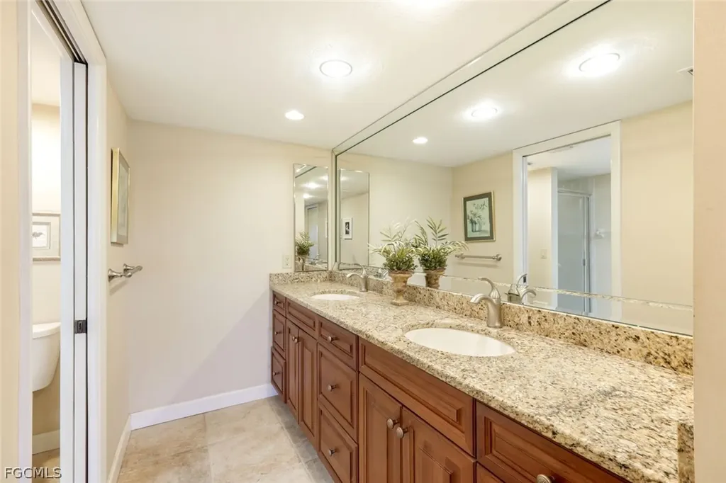 16580 Waters Edge Court Fort Myers FL 33908