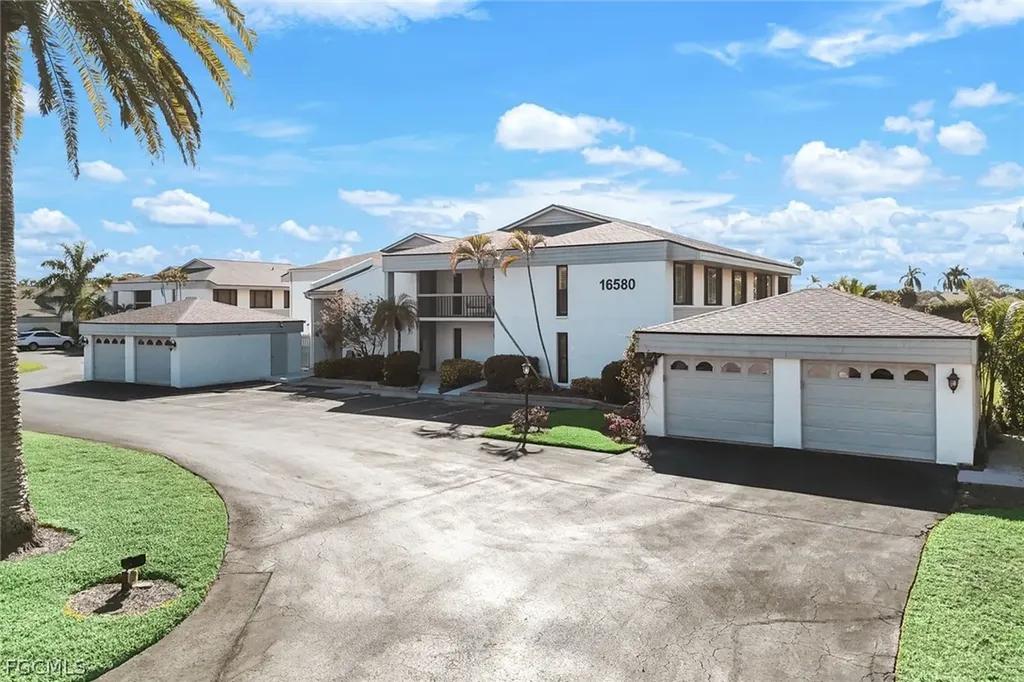 16580 Waters Edge Court Fort Myers FL 33908