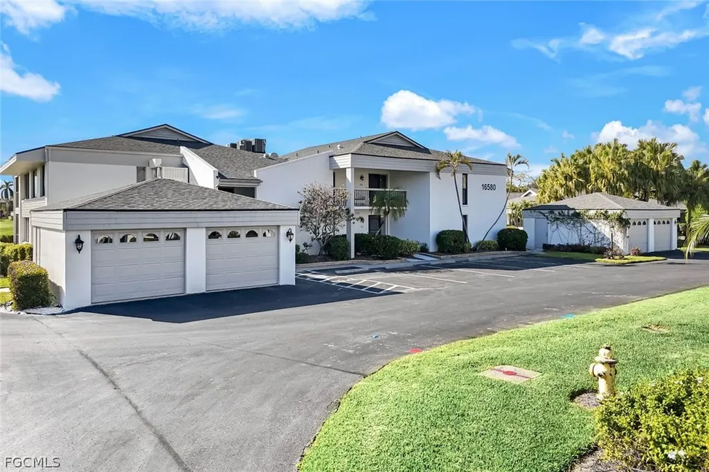 16580 Waters Edge Court Fort Myers FL 33908