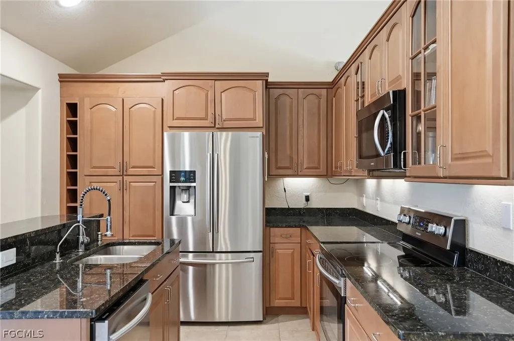1415 Mohawk Parkway Cape Coral FL 33914