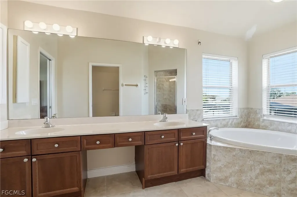 1415 Mohawk Parkway Cape Coral FL 33914