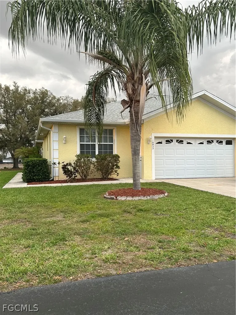 19933 Lake Vista Circle Lehigh Acres FL 33974