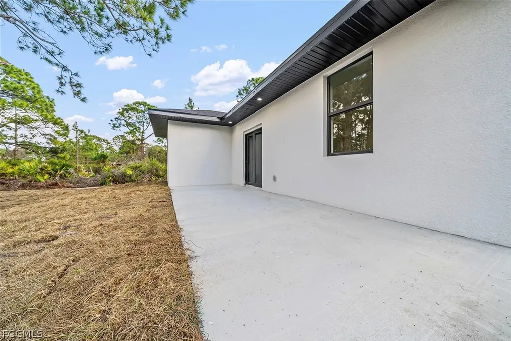3304 69th Street W Lehigh Acres FL 33971