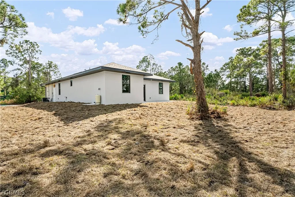 3304 69th Street W Lehigh Acres FL 33971